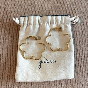 Julie Vos gardenia hoop earrings 24k gold plated M
